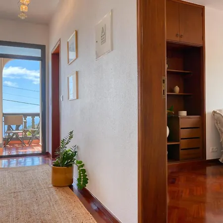 Clarisse's House I, A In Madeira Appartement *